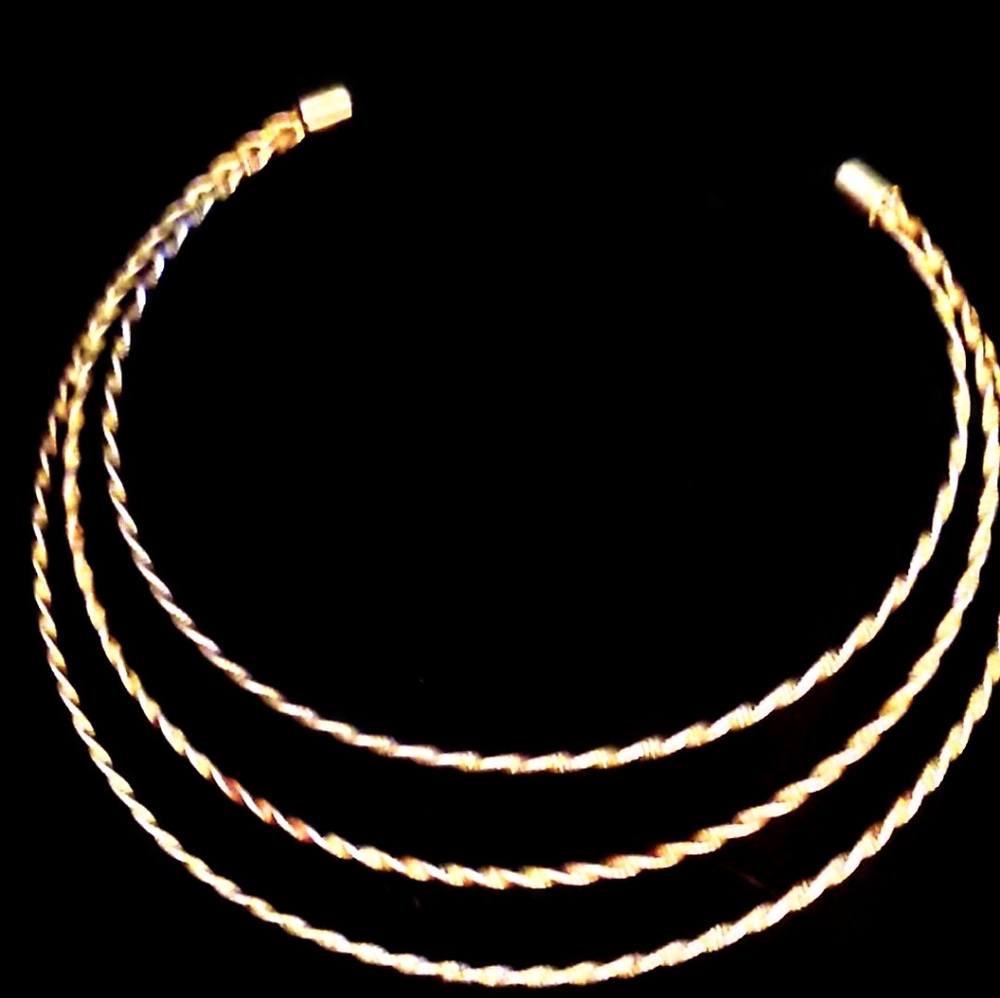 *5/10 Vintage triple wire choker